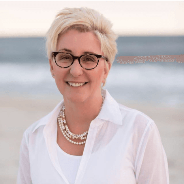 Dr Karen Langone